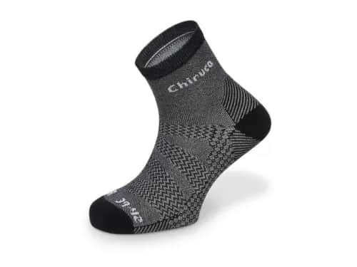 Jakie skarpetki wybrać, aby uniknąć dyskomfortu i potu?