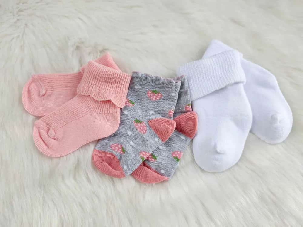 Skarpetki 27-30 jaki wiek: idealne dopasowanie dla Twojego dziecka