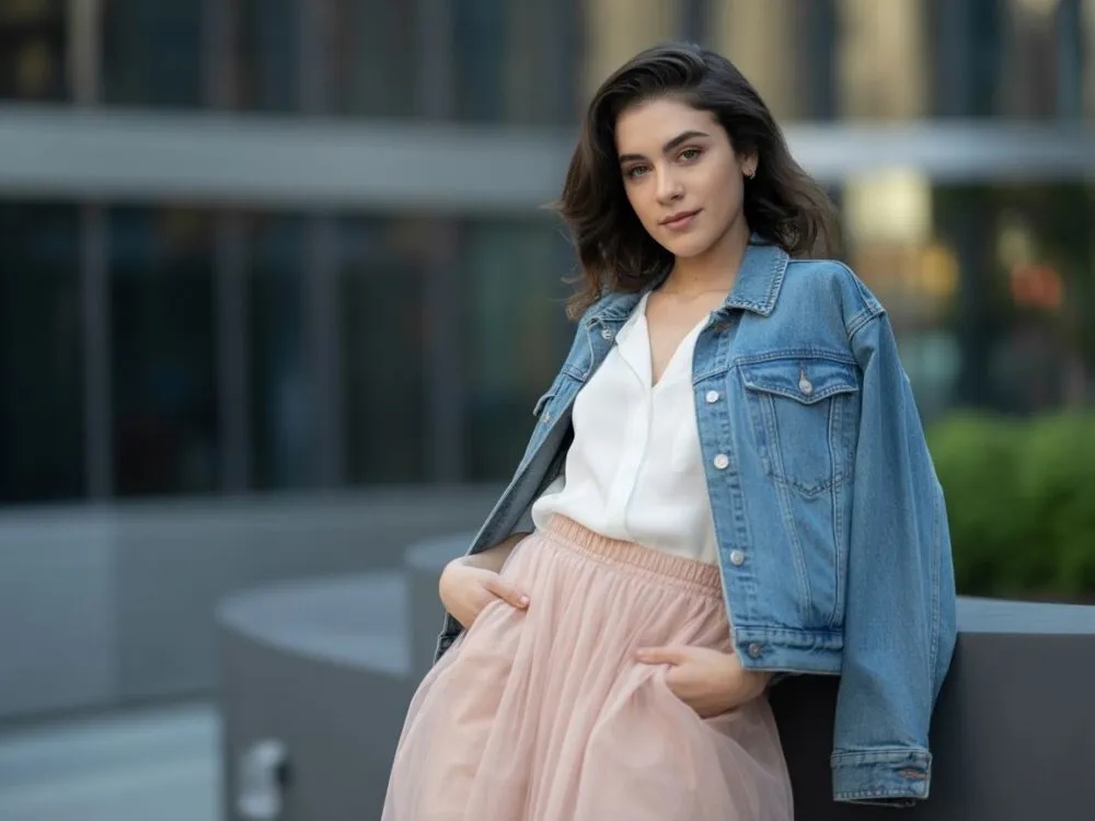 Jaką bluzkę do tiulowej spódnicy wybrać na każdą okazję?